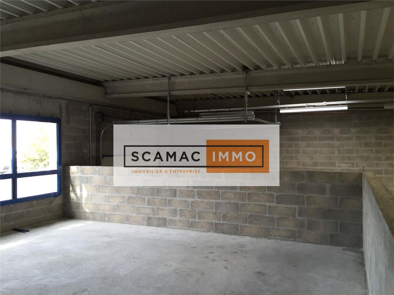 Local d'activités de 355m²