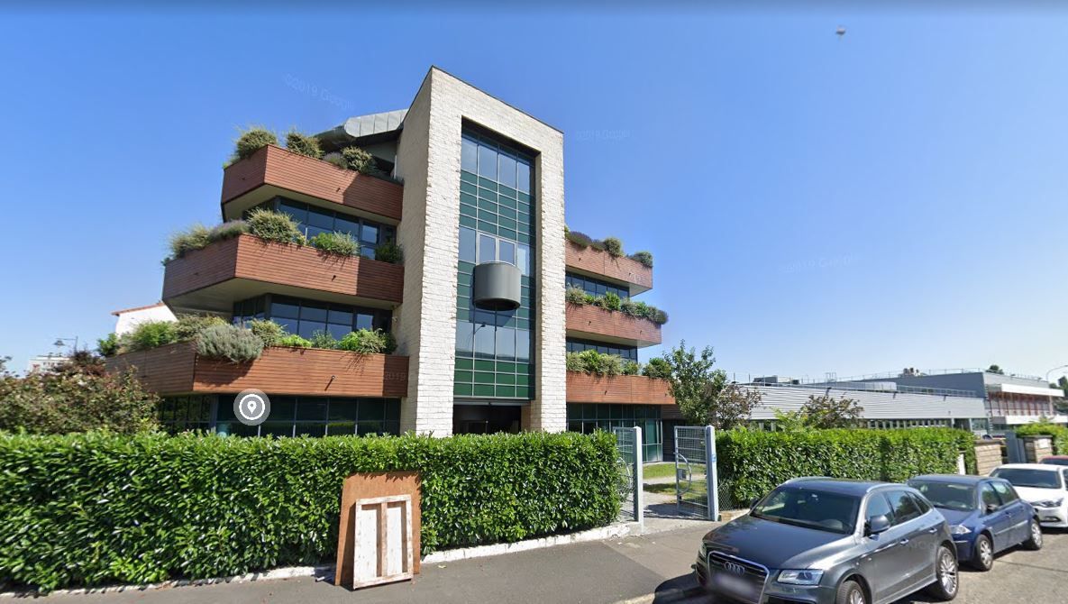 Location Local d'activités 5681 m² non divisibles