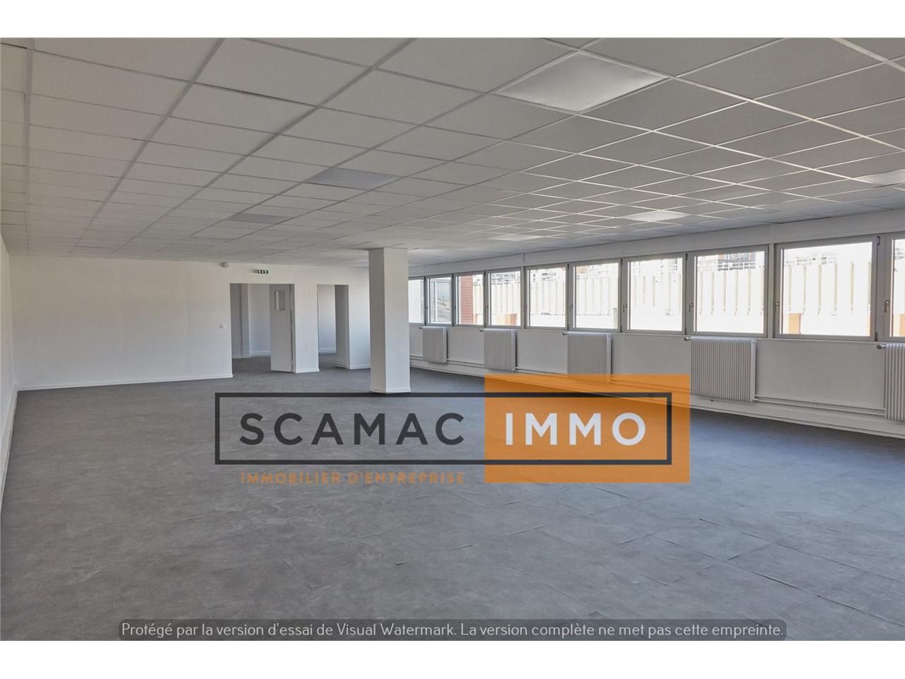 Bureau de 418m²
