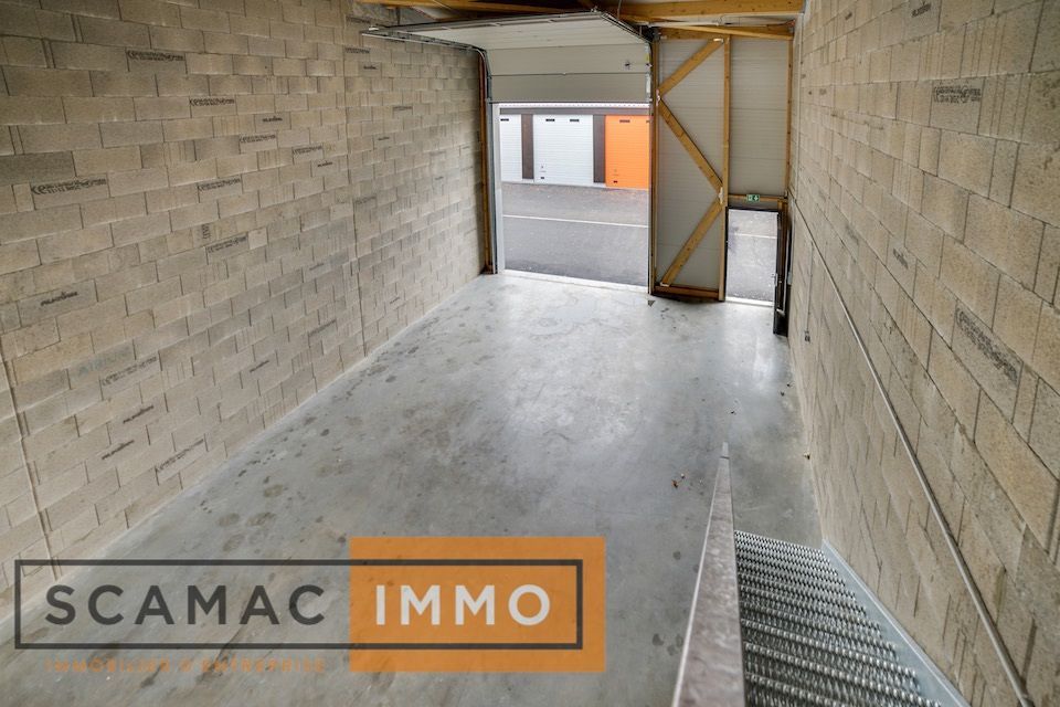 Location Local d'activités 142 m² non divisibles