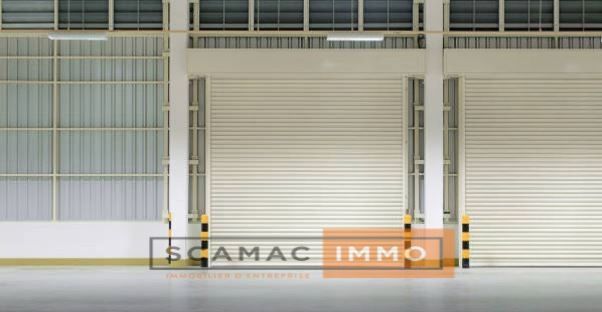 Location Entrepôt 9195 m² non divisibles