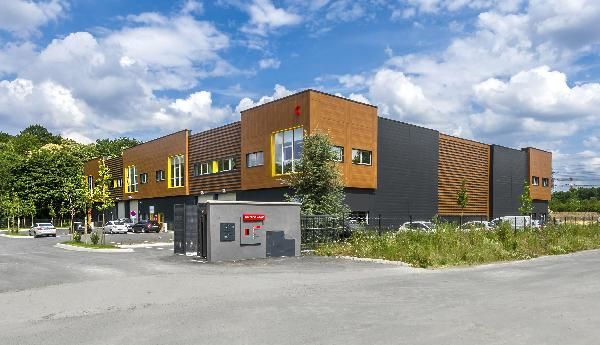 Vente Local d'activités 372 m² non divisibles