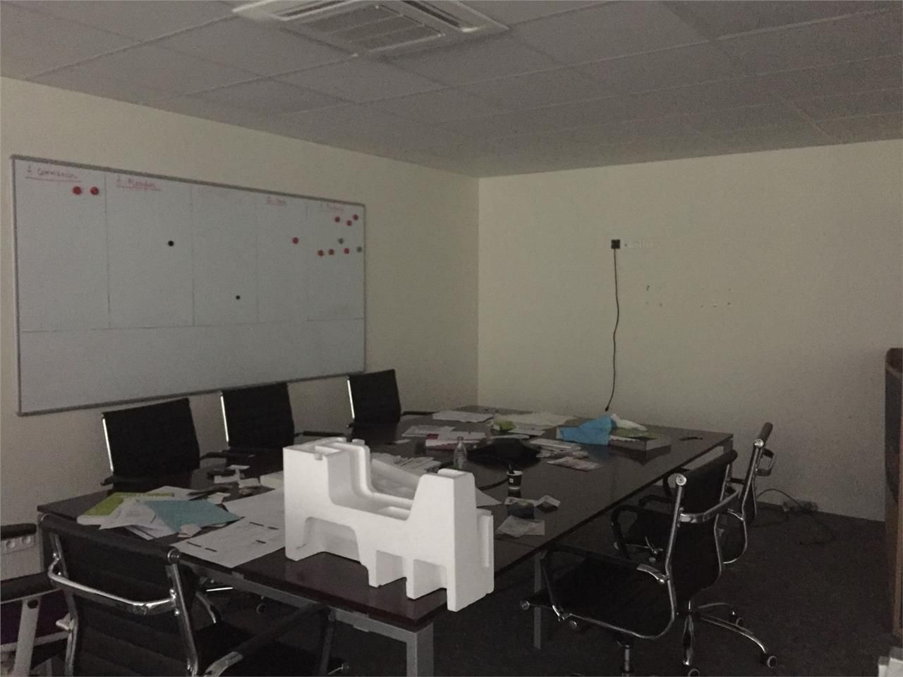 Vente Local d'activités 328 m² non divisibles