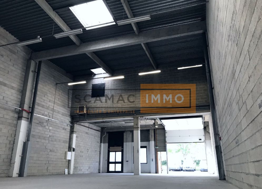 Location Local d'activités 288 m² non divisibles