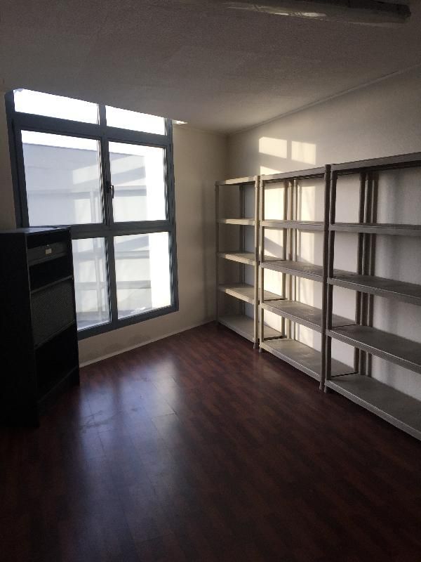 Locaux mixtes de 280m²