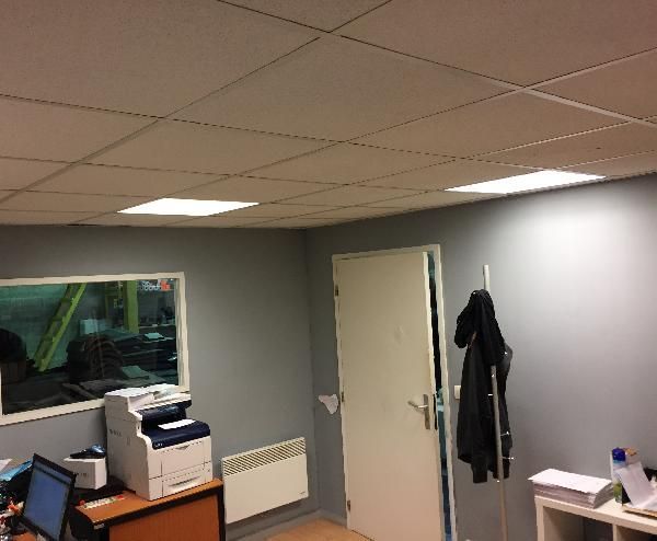 Location Local d'activités 200 m² non divisibles