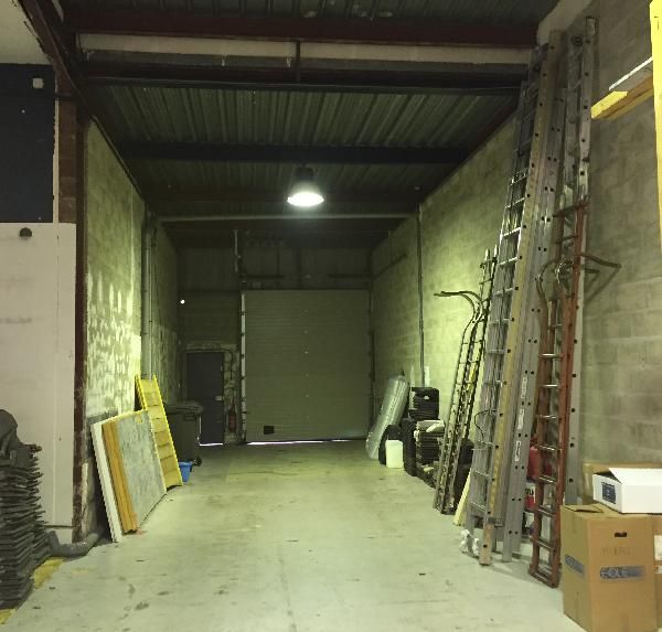 Local d'activités de 200m²