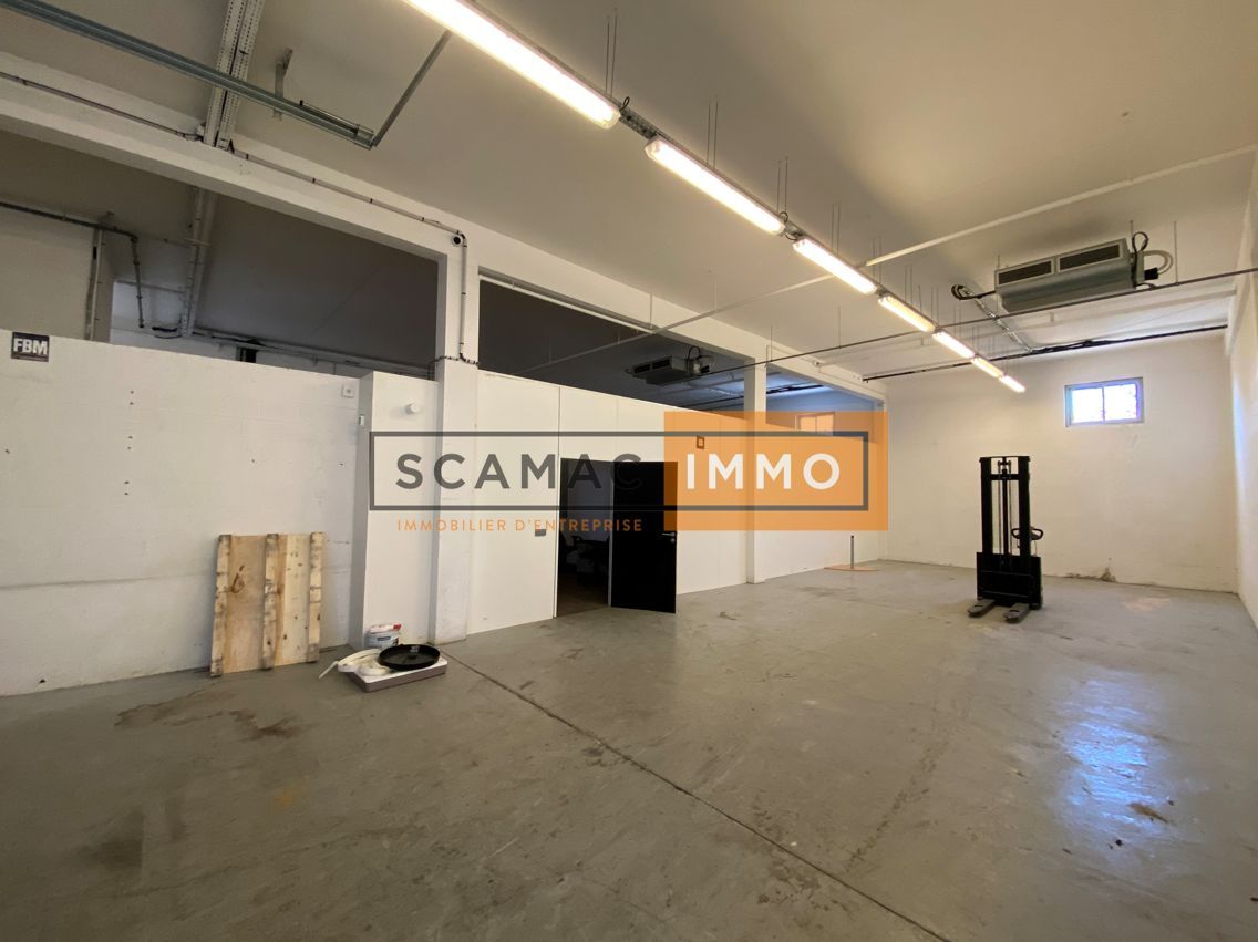 Local d'activités de 546m²