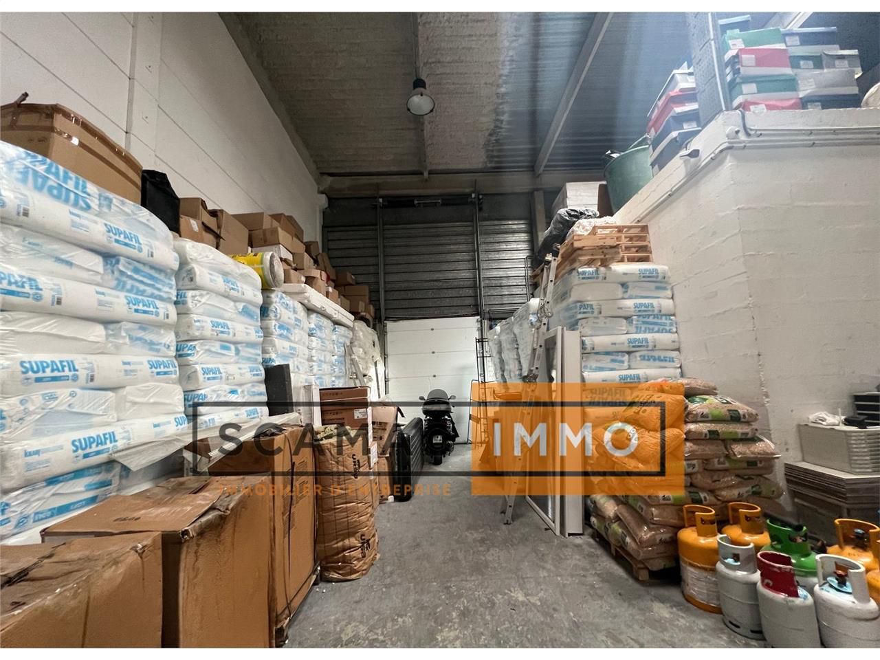 Local d'activités de 408m²