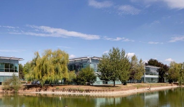 Vente Local d'activités 1530 m² non divisibles