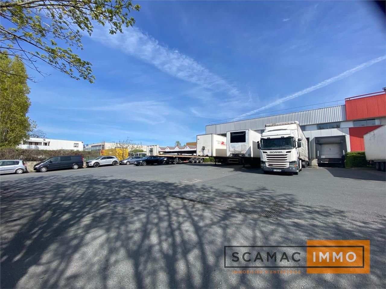 Location Entrepôt 1729 m² non divisibles