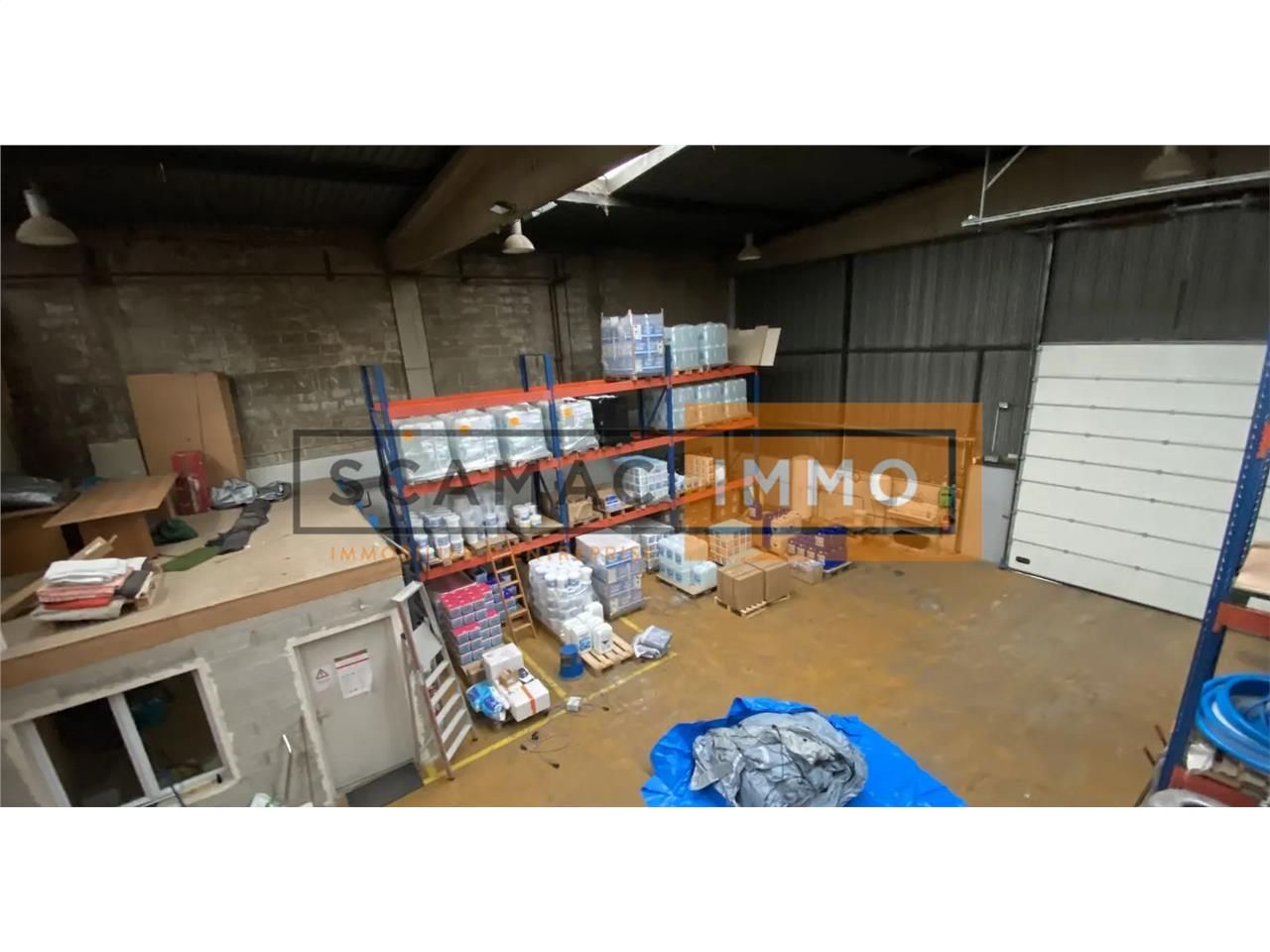 Local d'activités de 824m²