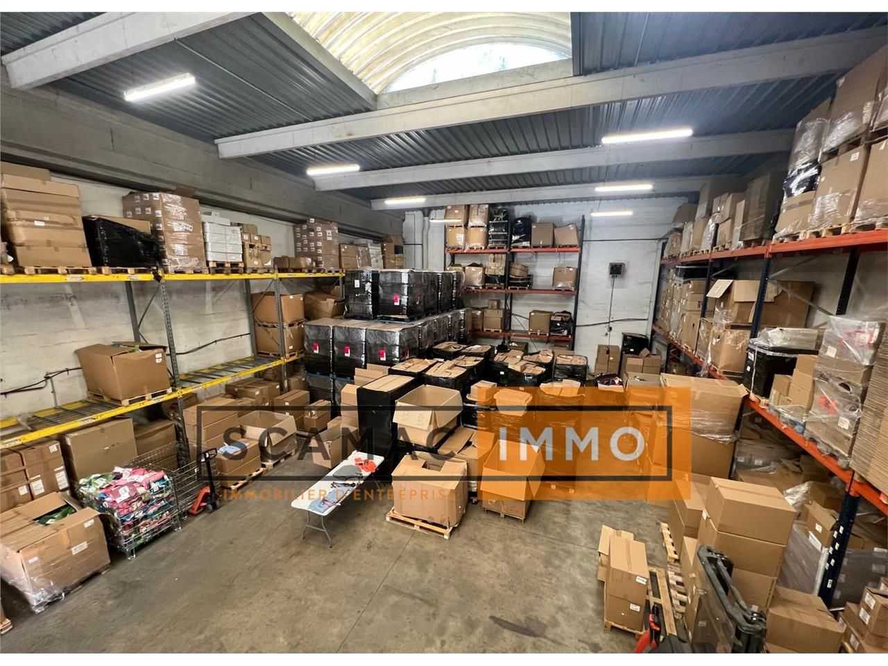 Location Local d'activités 375 m² non divisibles