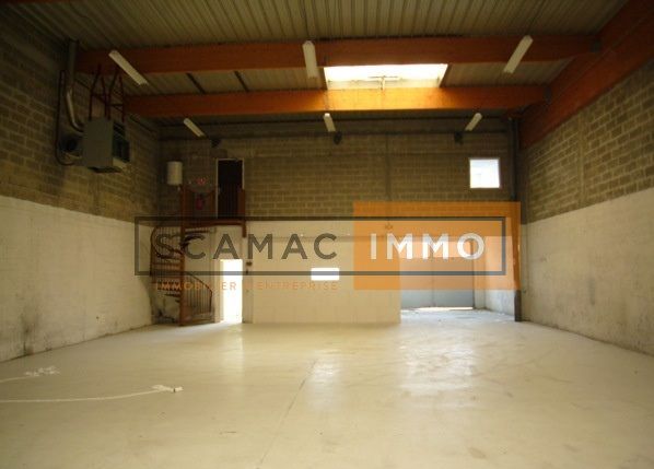 Location Local d'activités 353 m² non divisibles