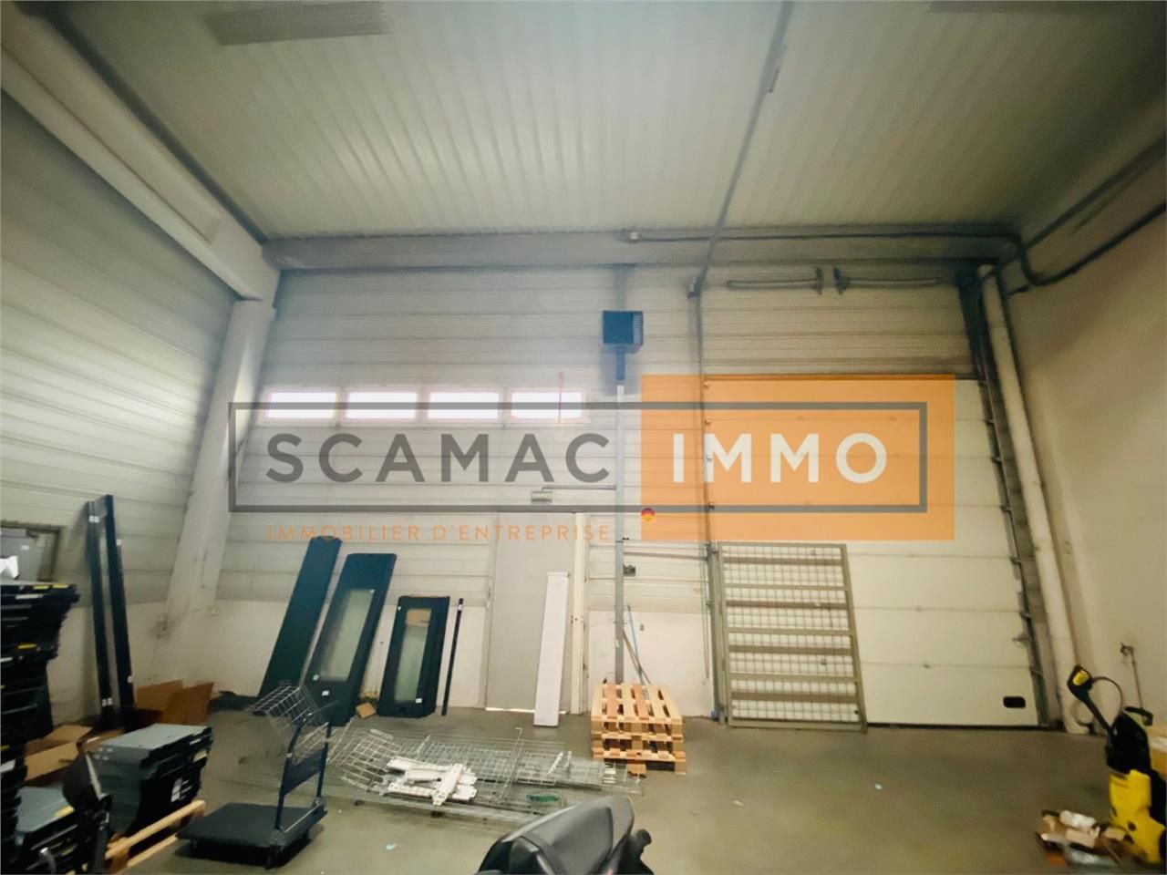 Local d'activités de 385m²
