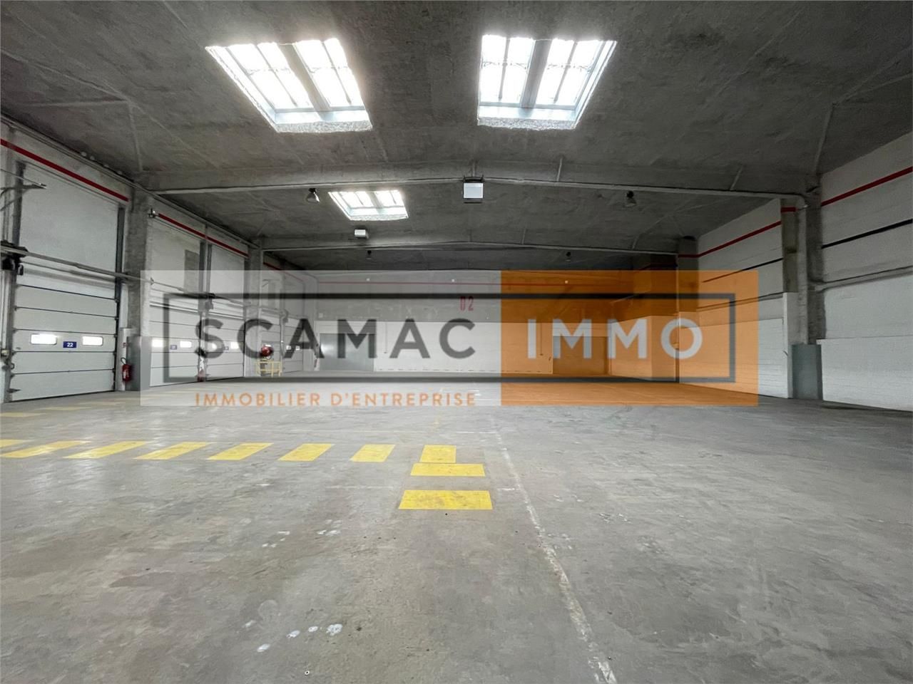 Location Entrepôt 2513 m² non divisibles