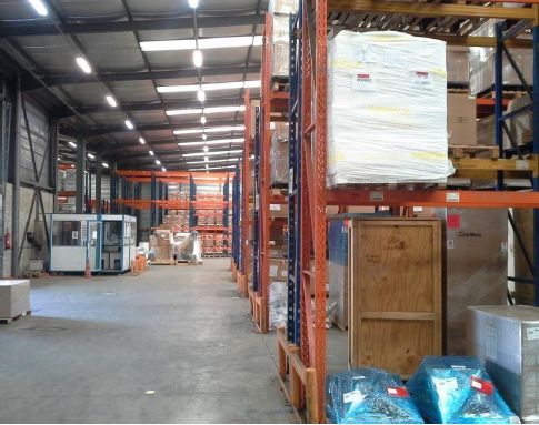 Entrepôt de 3200m²