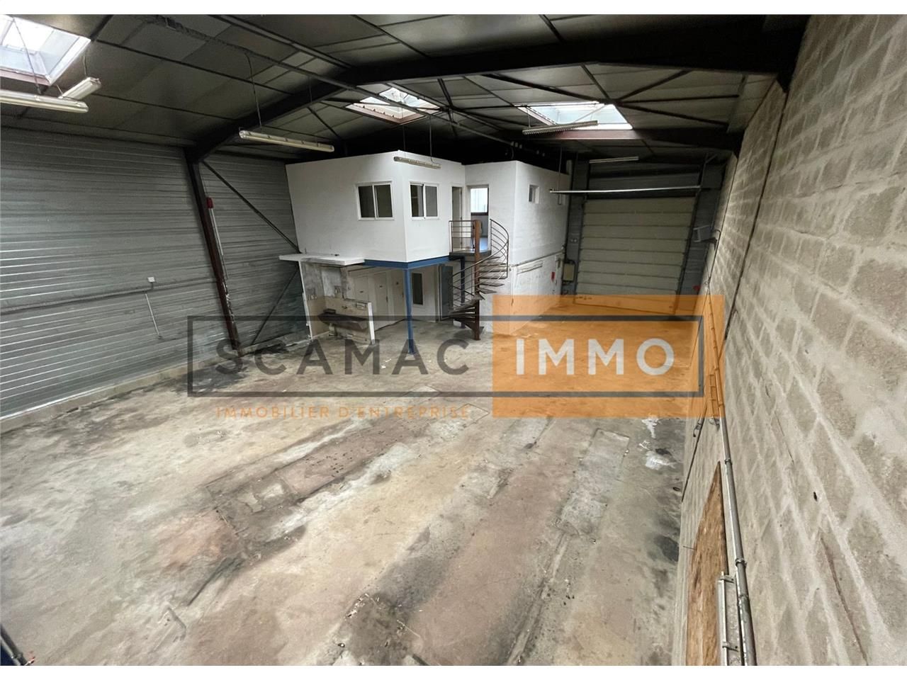 Location Local d'activités 337 m² non divisibles