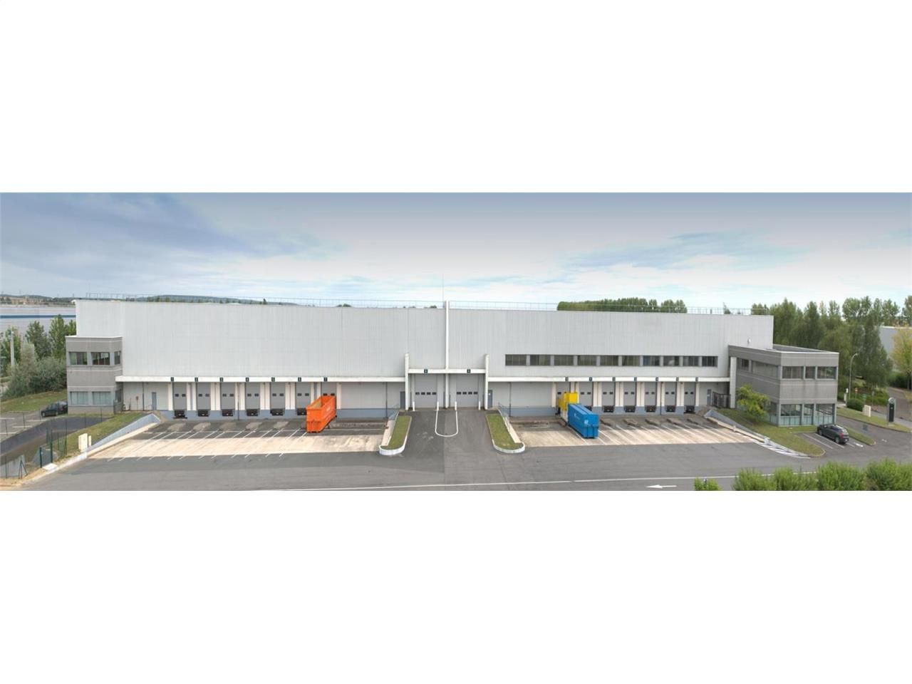 Entrepôt de 4849m²