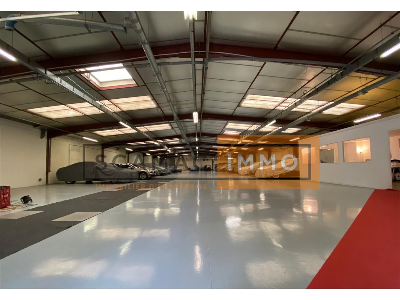 Local d'activités de 960m²