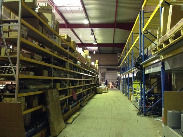 Location Local d'activités 1117 m² non divisibles