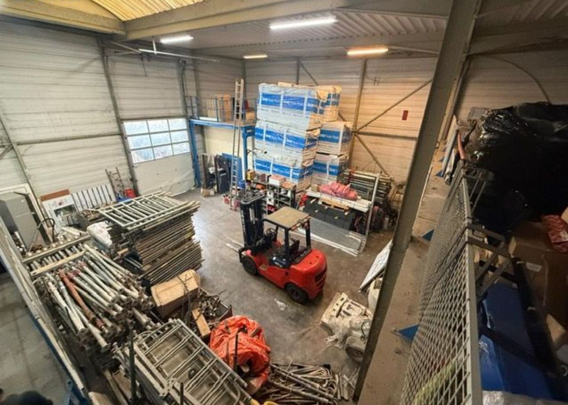 Location Local d'activités 430 m² non divisibles