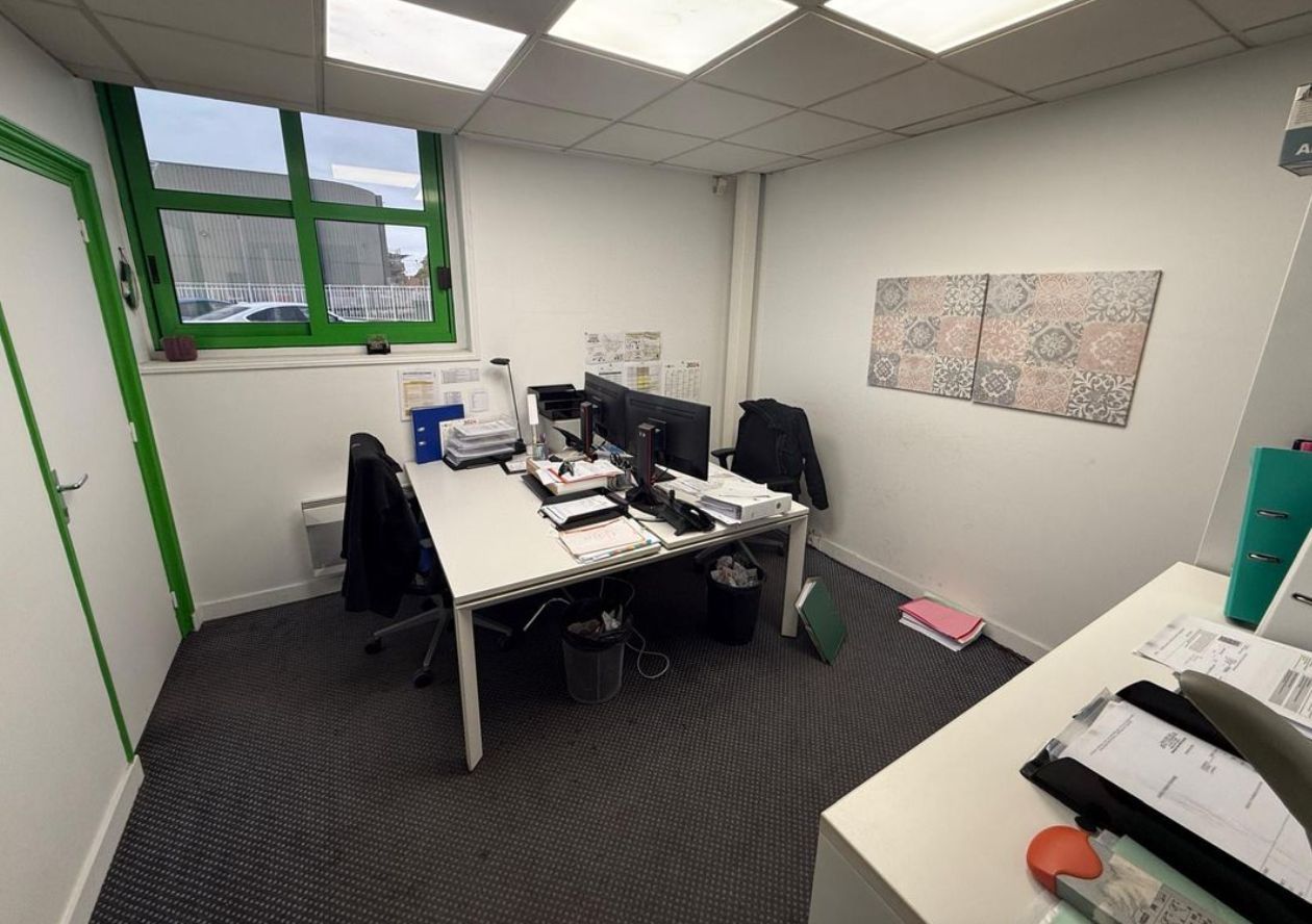 Local d'activités de 430m²