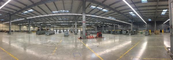 Location Entrepôt 9794 m² non divisibles