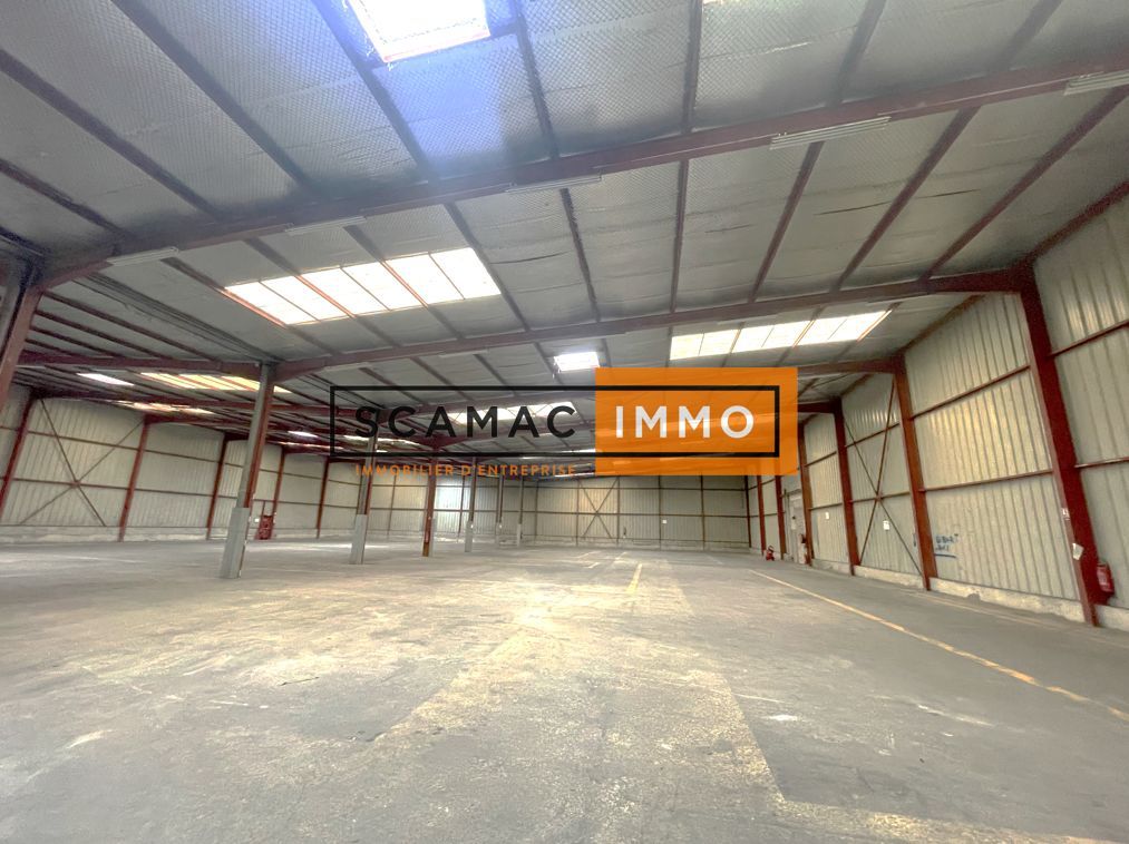 Vente Local d'activités 3000 m² non divisibles