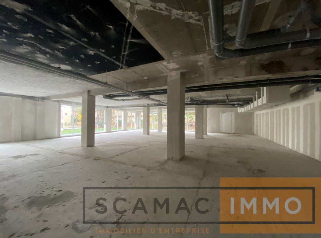 Local d'activités de 467m²