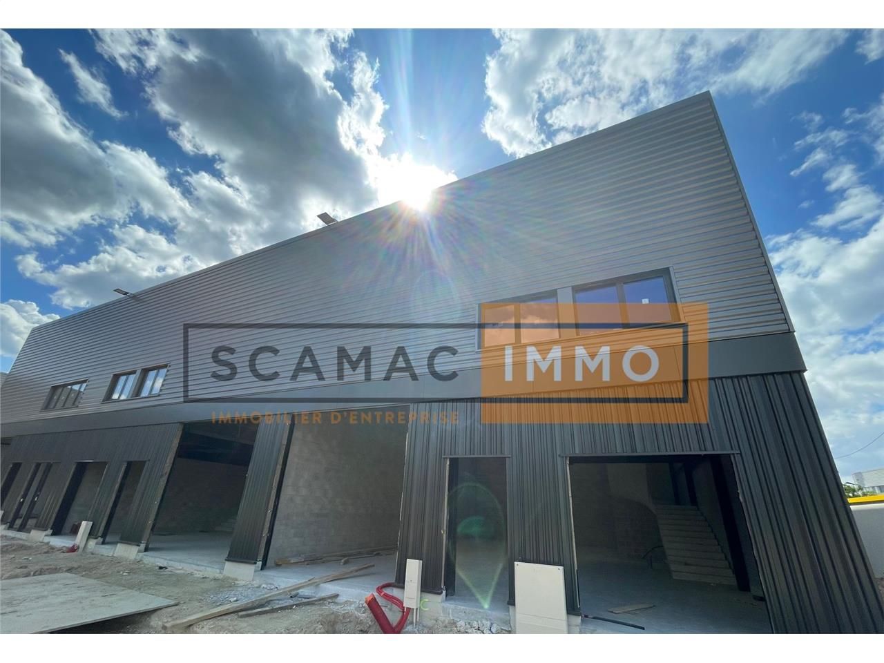 Vente Local d'activités 181 m² non divisibles