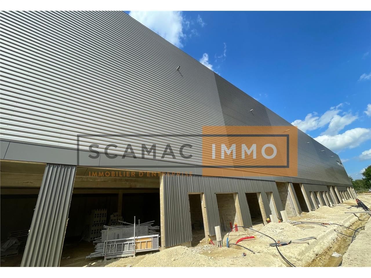 Local d'activités de 181m²