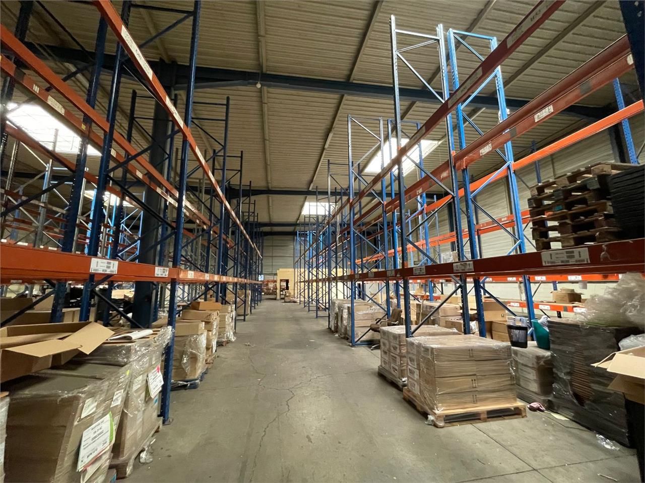 Location Local d'activités 3700 m² non divisibles