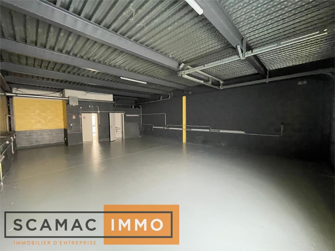 Location Local d'activités 240 m² non divisibles