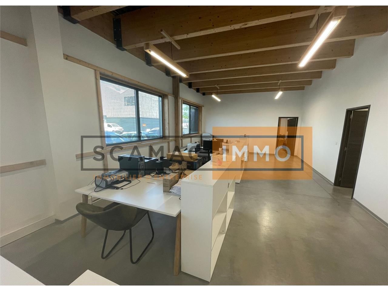 Local d'activités de 1032m²