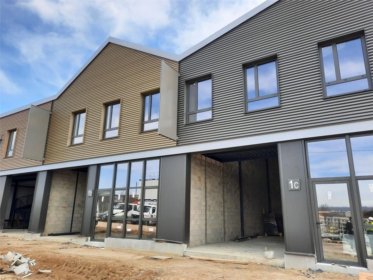 Local d'activités de 146m²