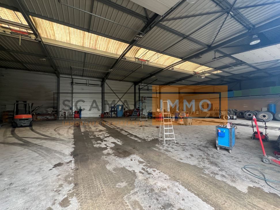 Local d'activités de 800m²