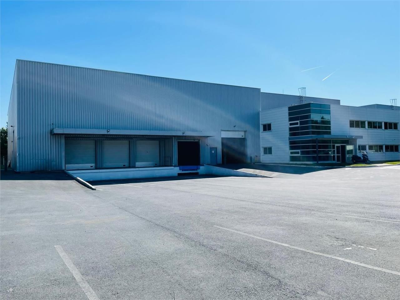 Location Entrepôt 2220 m² non divisibles
