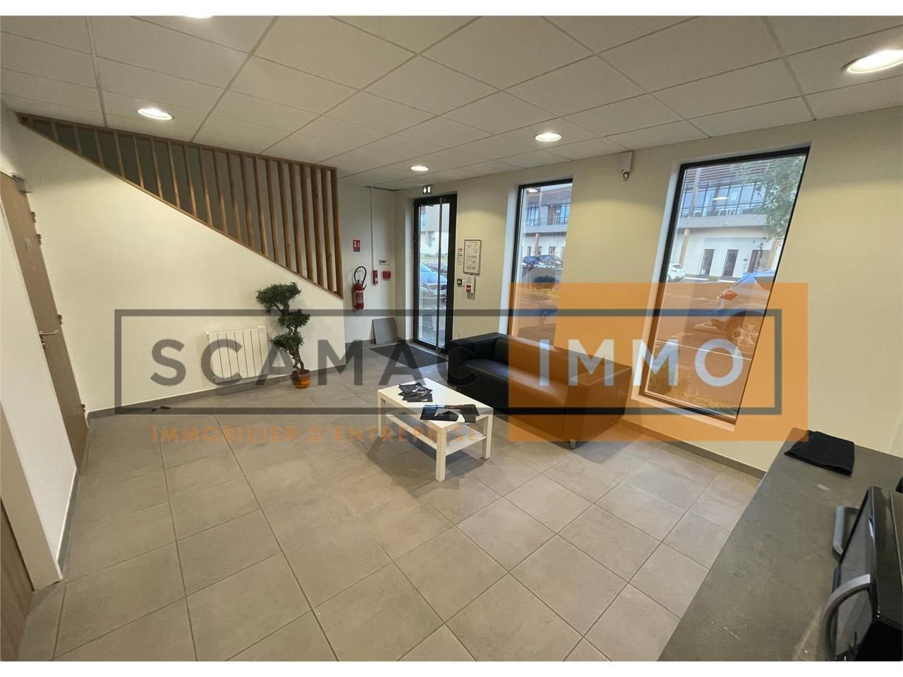 Local d'activités de 252m²