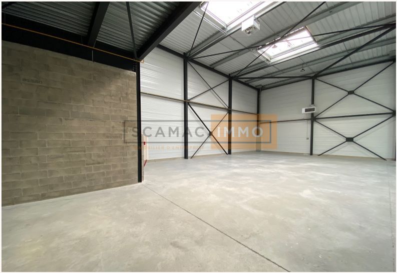 Local d'activités de 454m²