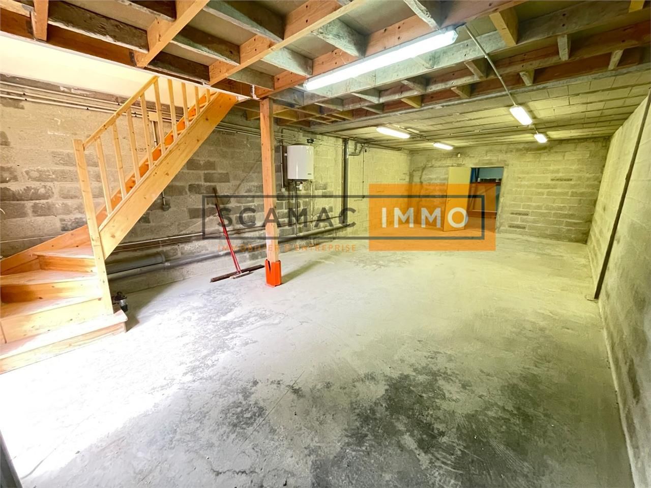 Location Local d'activités 186 m² non divisibles