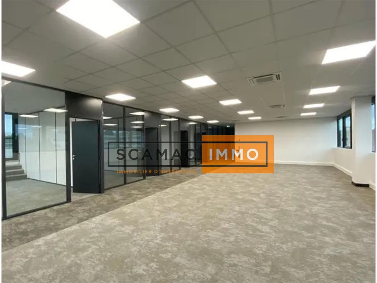 Location Bureaux 301 m² non divisibles