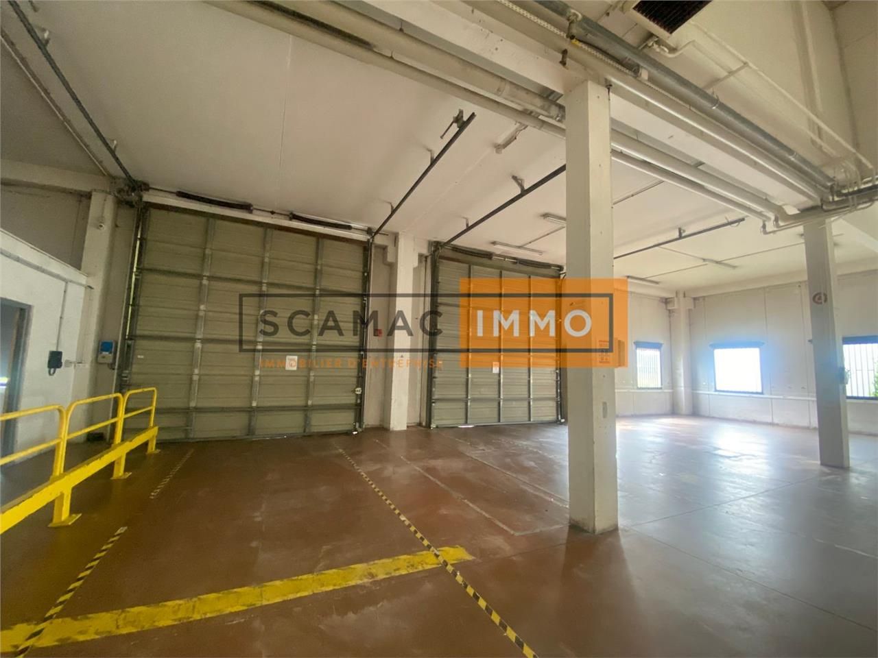 Local d'activités de 799m²