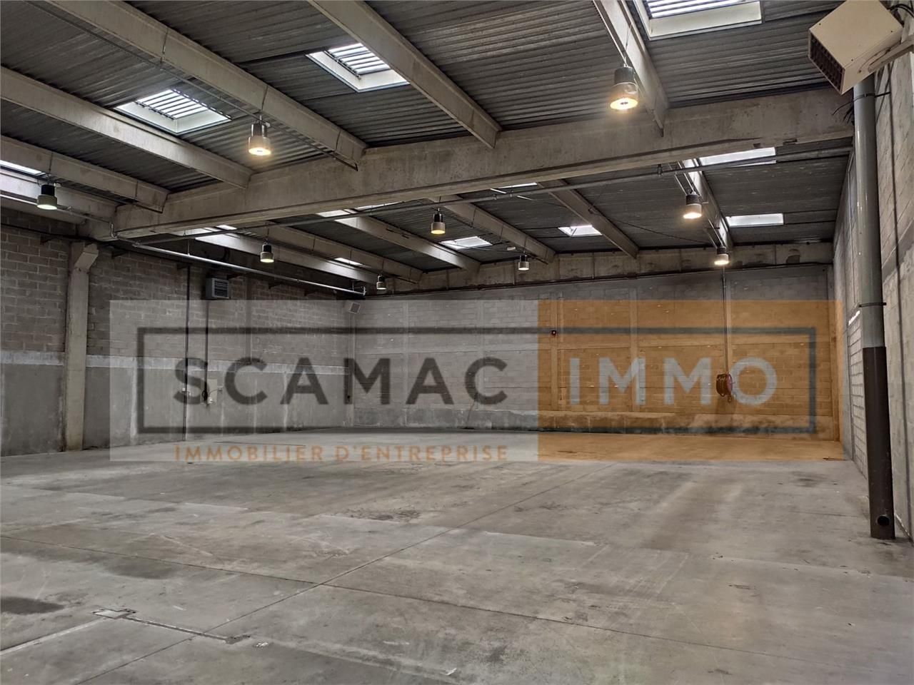 Location Local d'activités 451 m² non divisibles