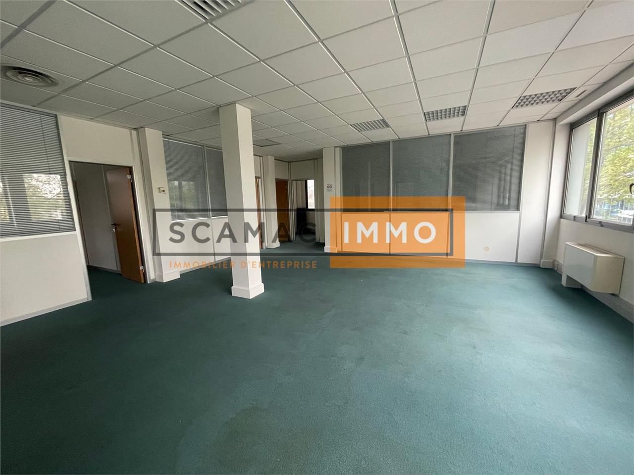 Location Bureaux 164 m² non divisibles