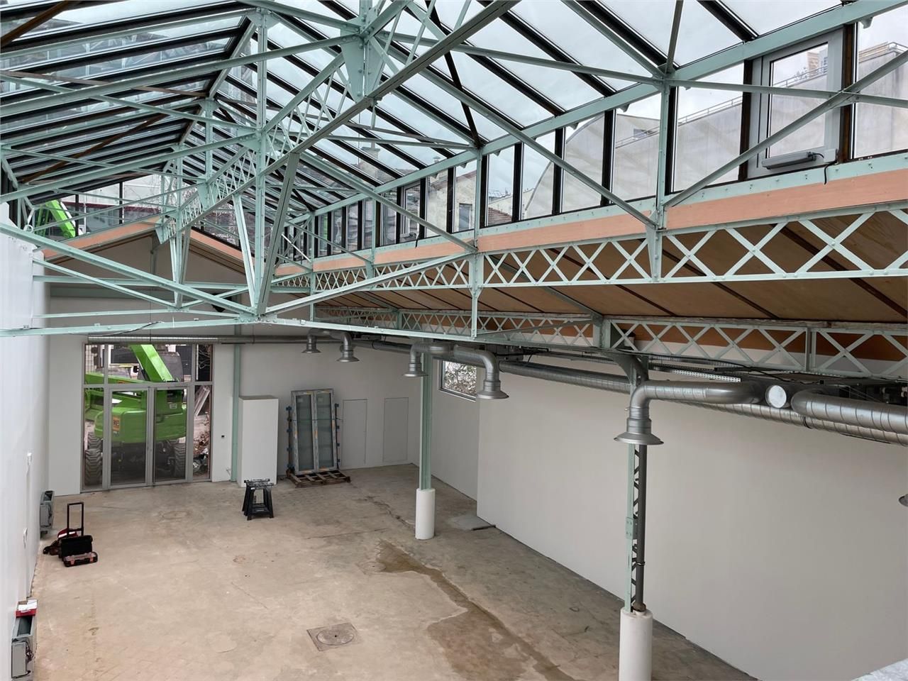 Local d'activités de 666m²