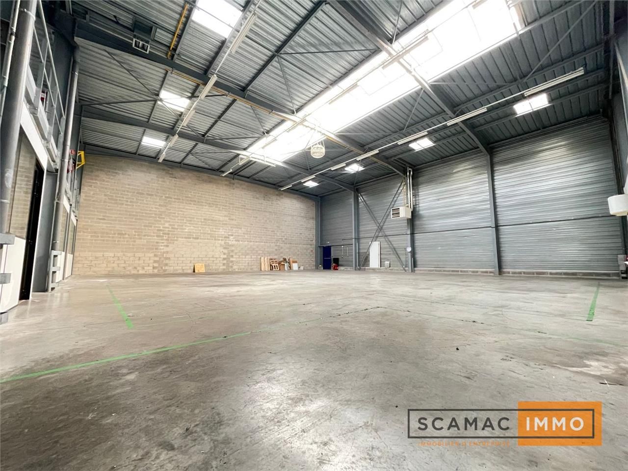 Local d'activités de 660m²