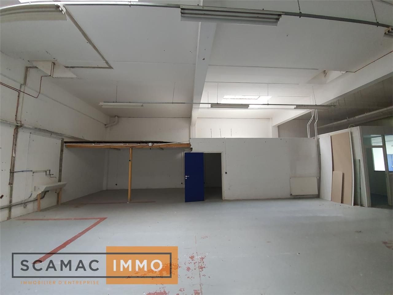Locaux mixtes de 1260m²