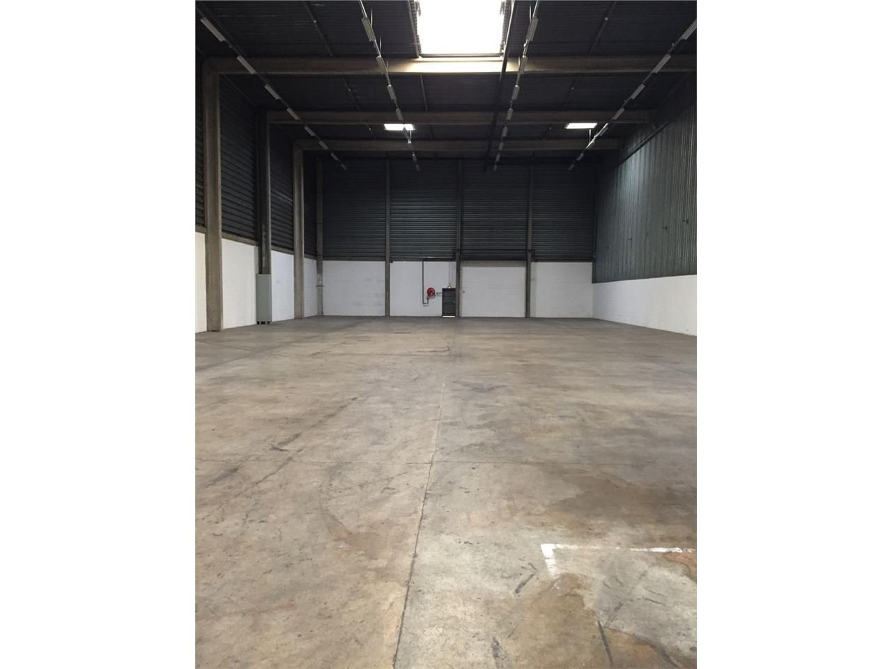 Location Local d'activités 1160 m² non divisibles