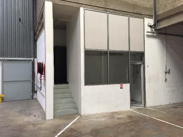 Local d'activités de 1160m²